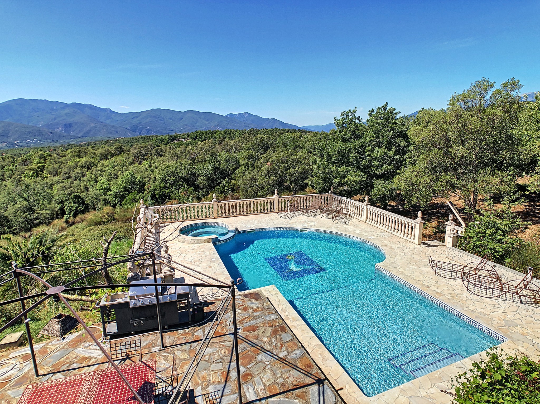 Vente Maison à Céret 9 pièces