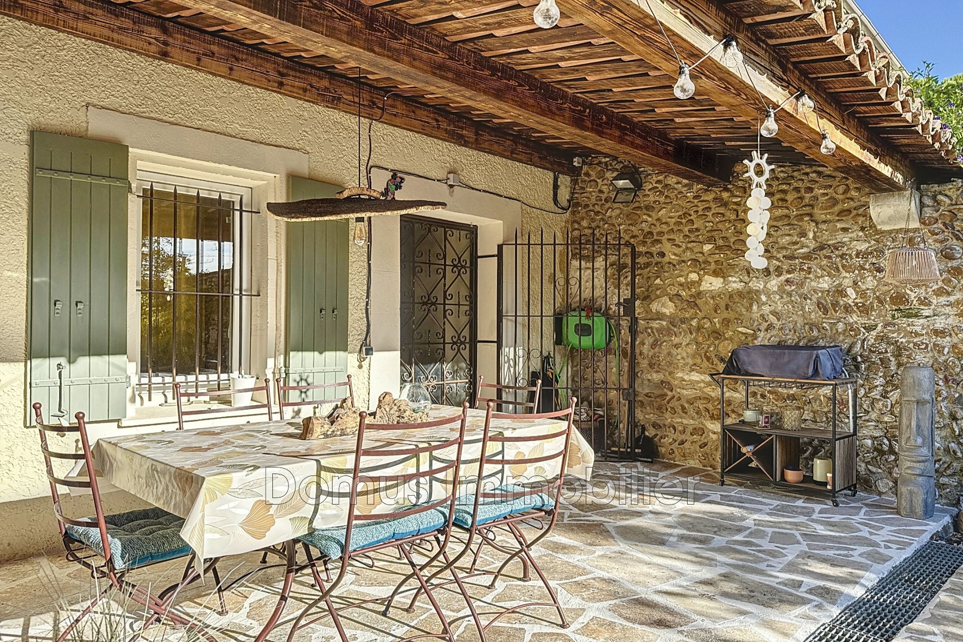 Vente Maison à Saint-Saturnin-lès-Avignon 4 pièces