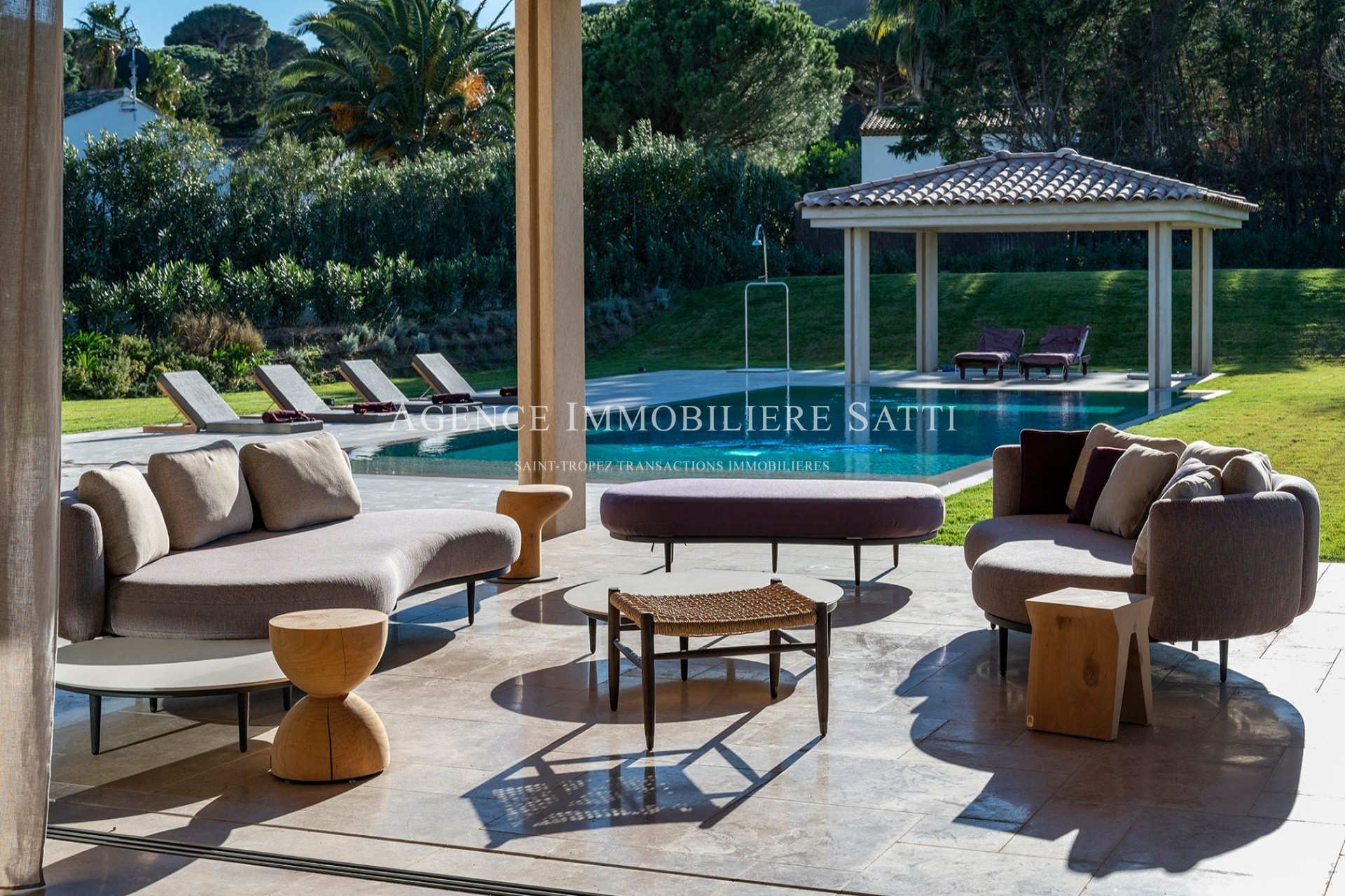 Location Maison à Saint-Tropez 8 pièces