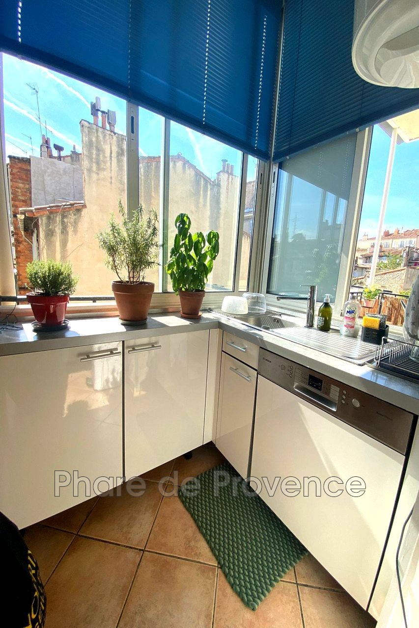 Vente Appartement à Marseille 6e arrondissement 3 pièces