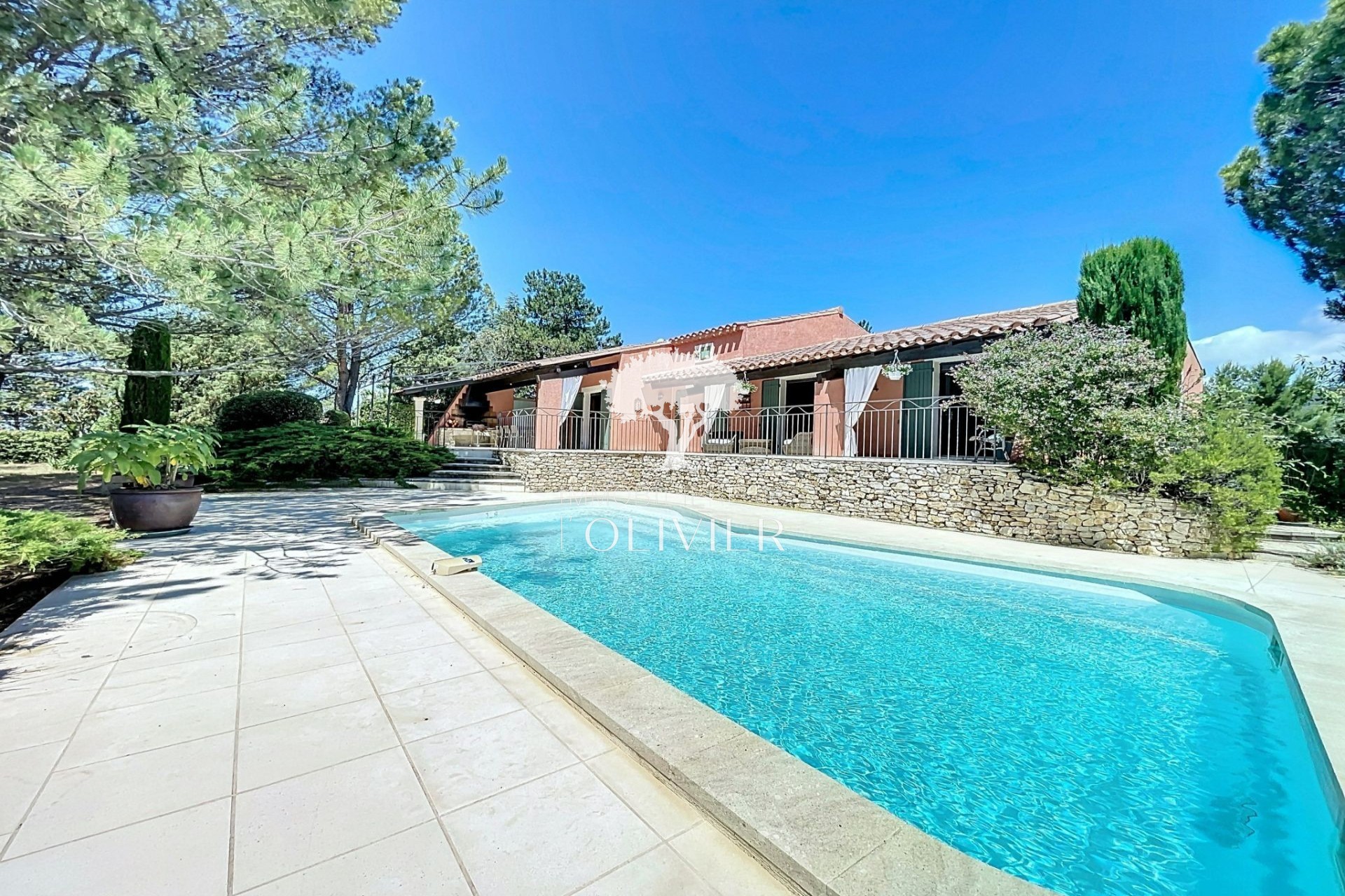 Vente Maison à Saint-Saturnin-lès-Apt 5 pièces