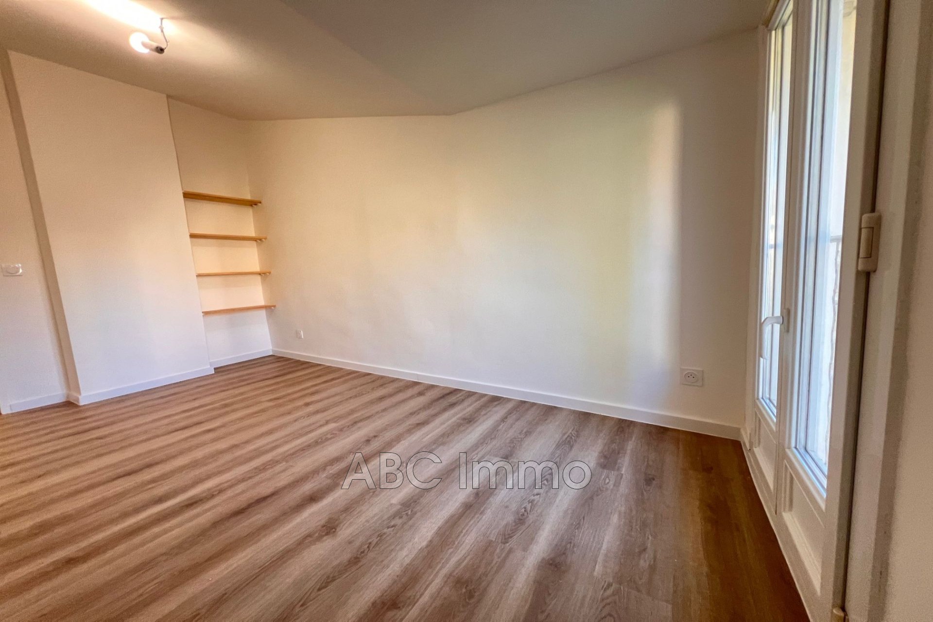 Vente Appartement à Aix-en-Provence 3 pièces