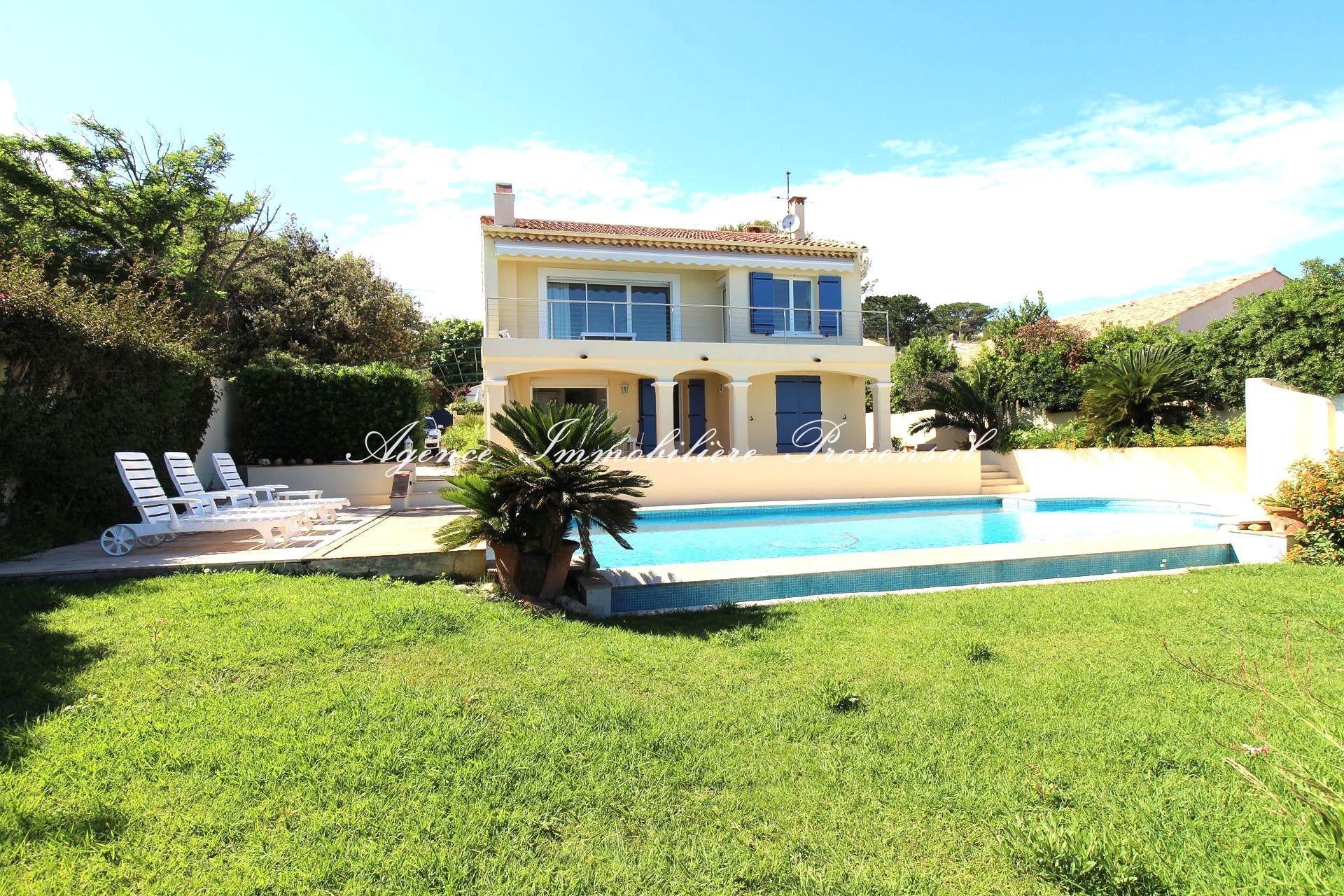 Location Maison à Sainte-Maxime 5 pièces