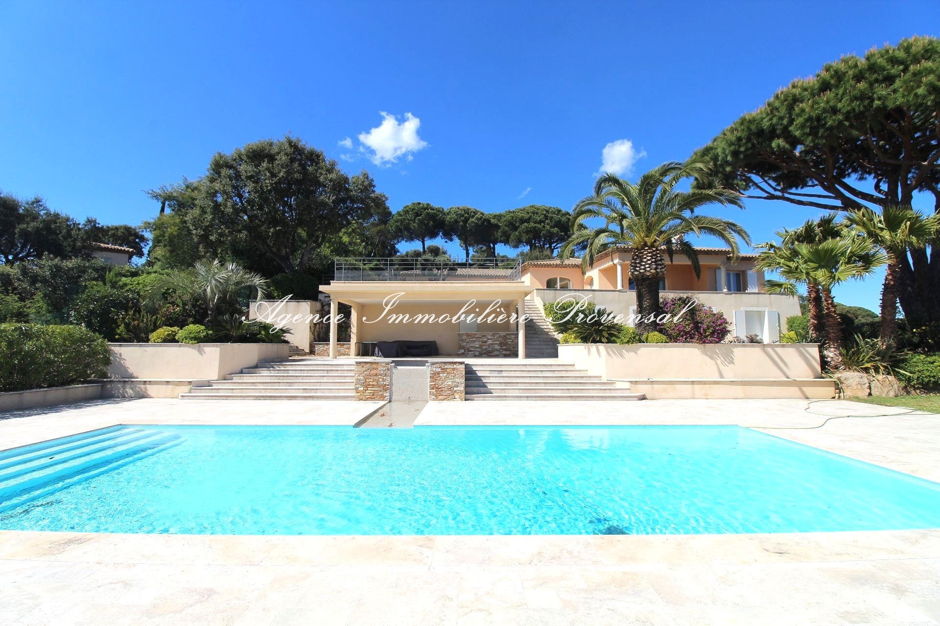 Location Maison à Sainte-Maxime 6 pièces