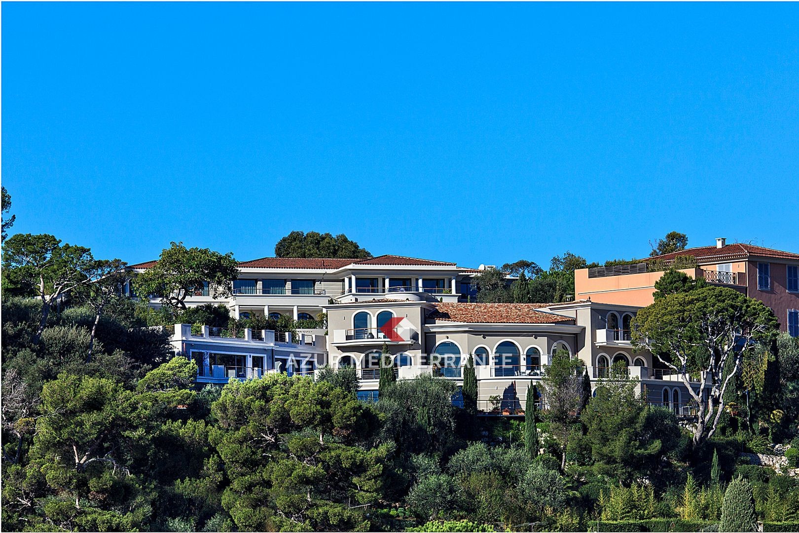 Location Maison à Saint-Jean-Cap-Ferrat 9 pièces