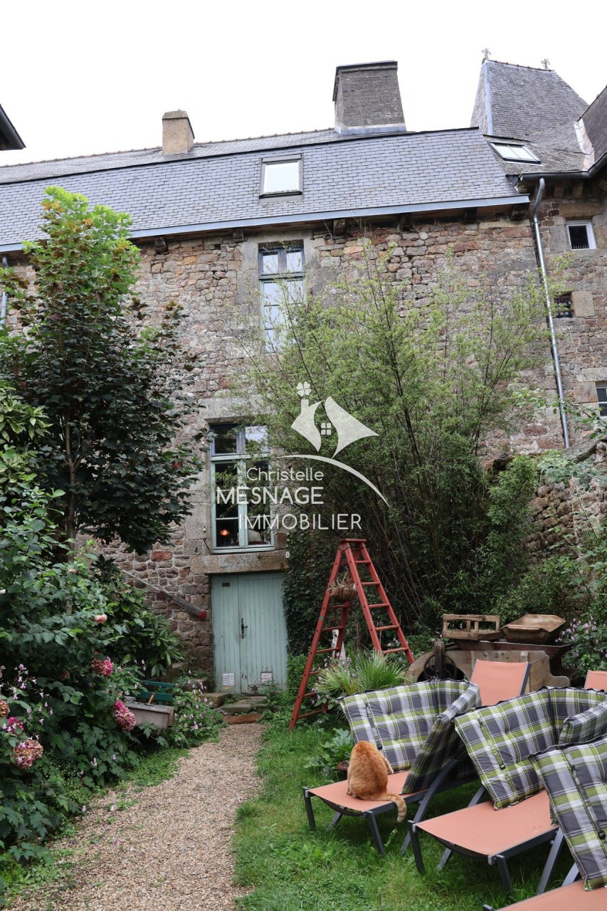 Vente Maison à Dinan 10 pièces