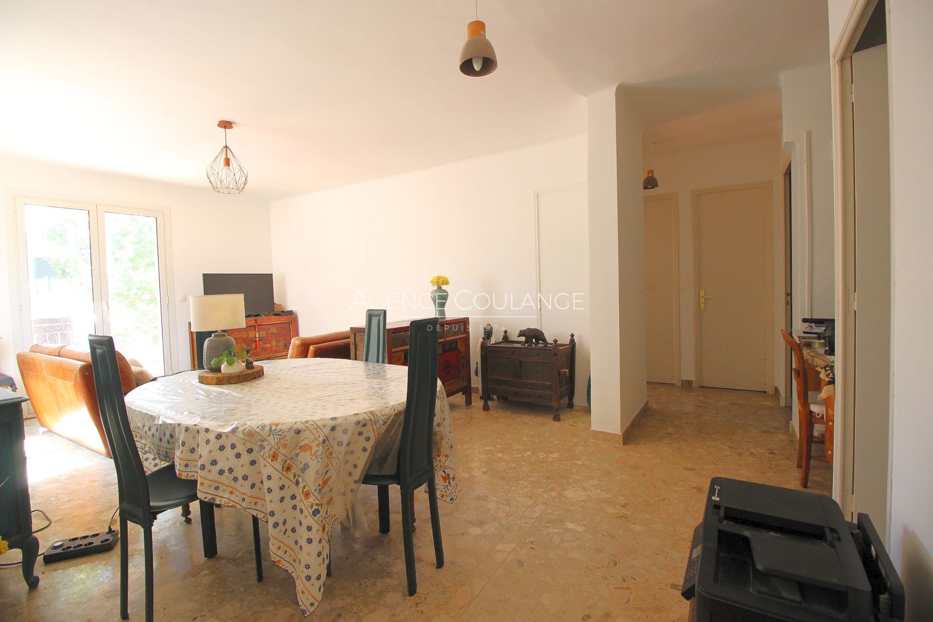 Vente Appartement à Saint-Cyr-sur-Mer 5 pièces