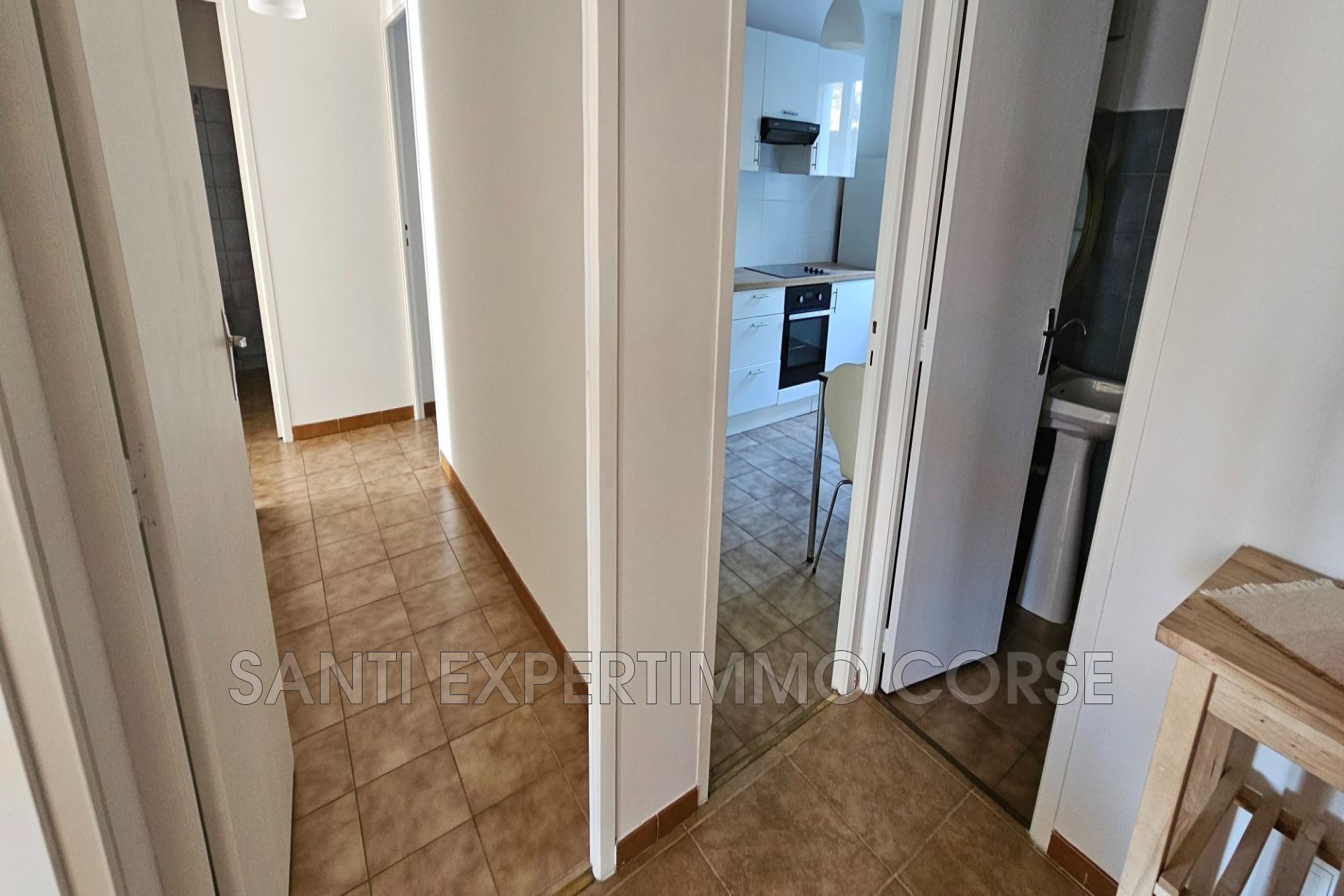 Location Appartement à Sari-Solenzara 0 pièce