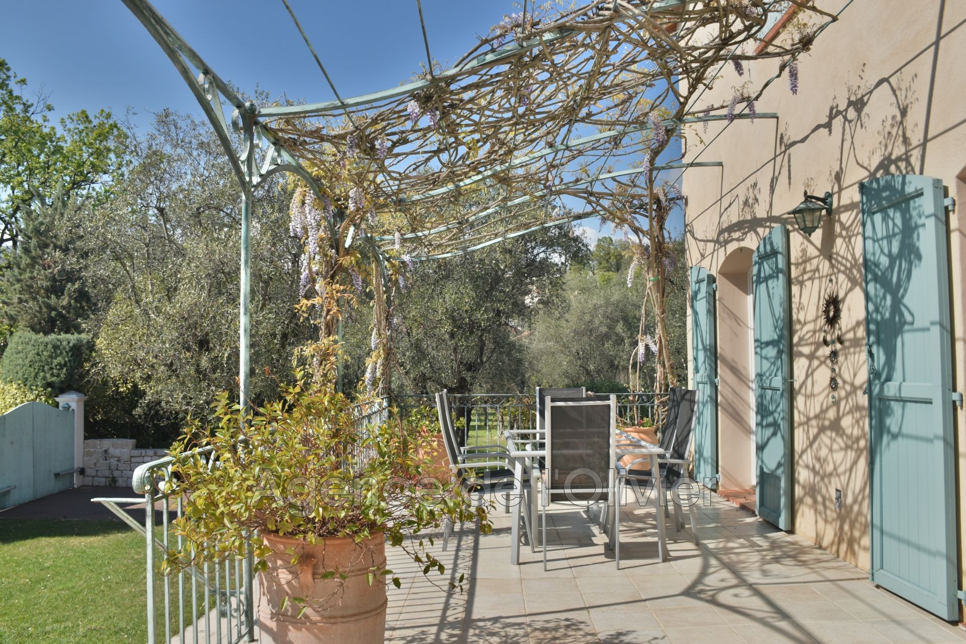 Vente Maison à Châteauneuf-Grasse 9 pièces