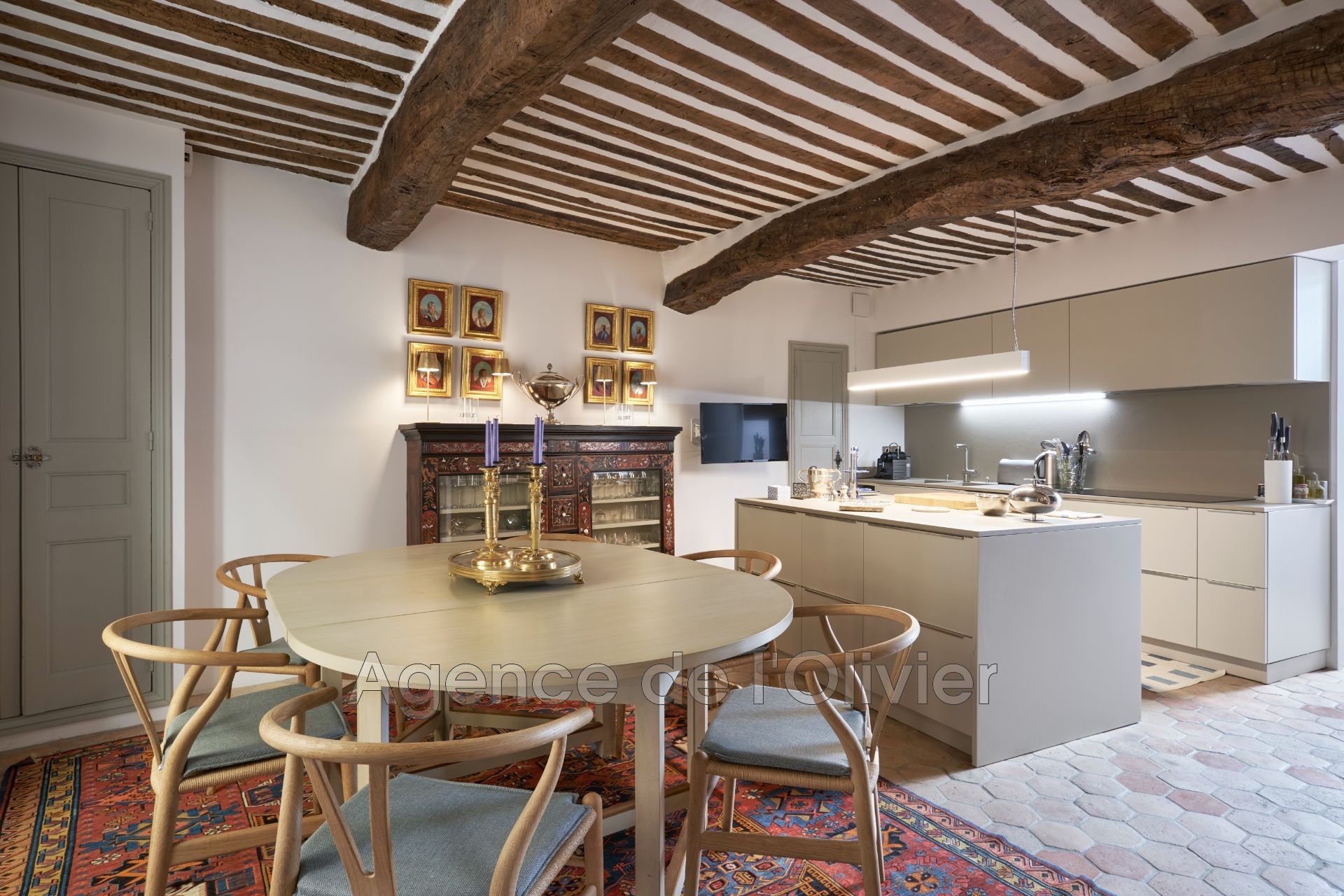 Vente Maison à Châteauneuf-Grasse 13 pièces