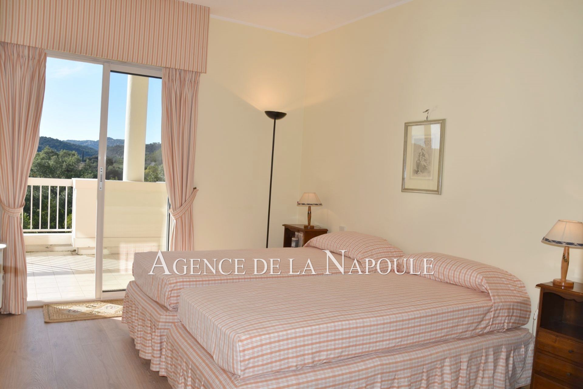 Vente Appartement à Mandelieu-la-Napoule 4 pièces