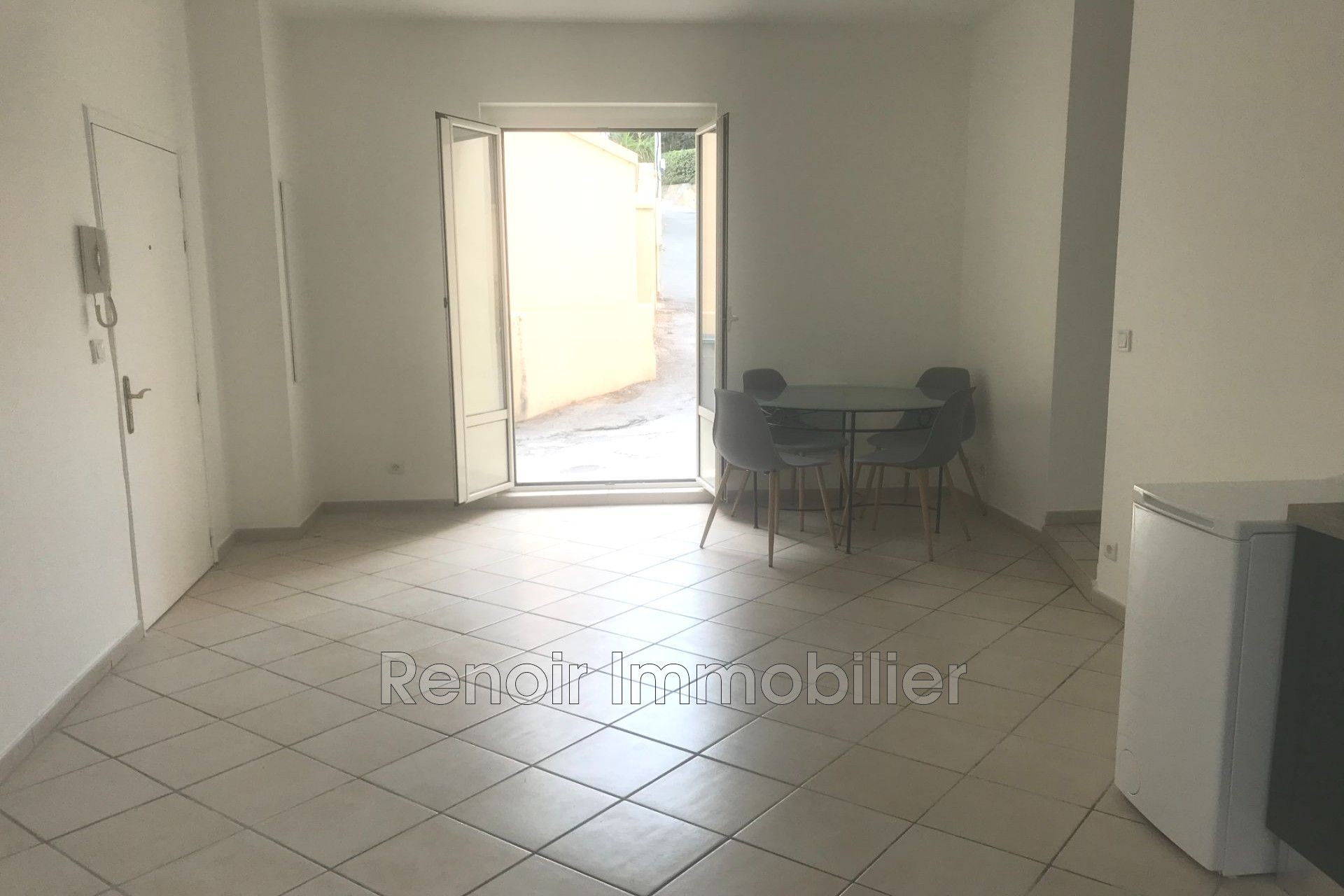 Location Appartement à Cagnes-sur-Mer 2 pièces