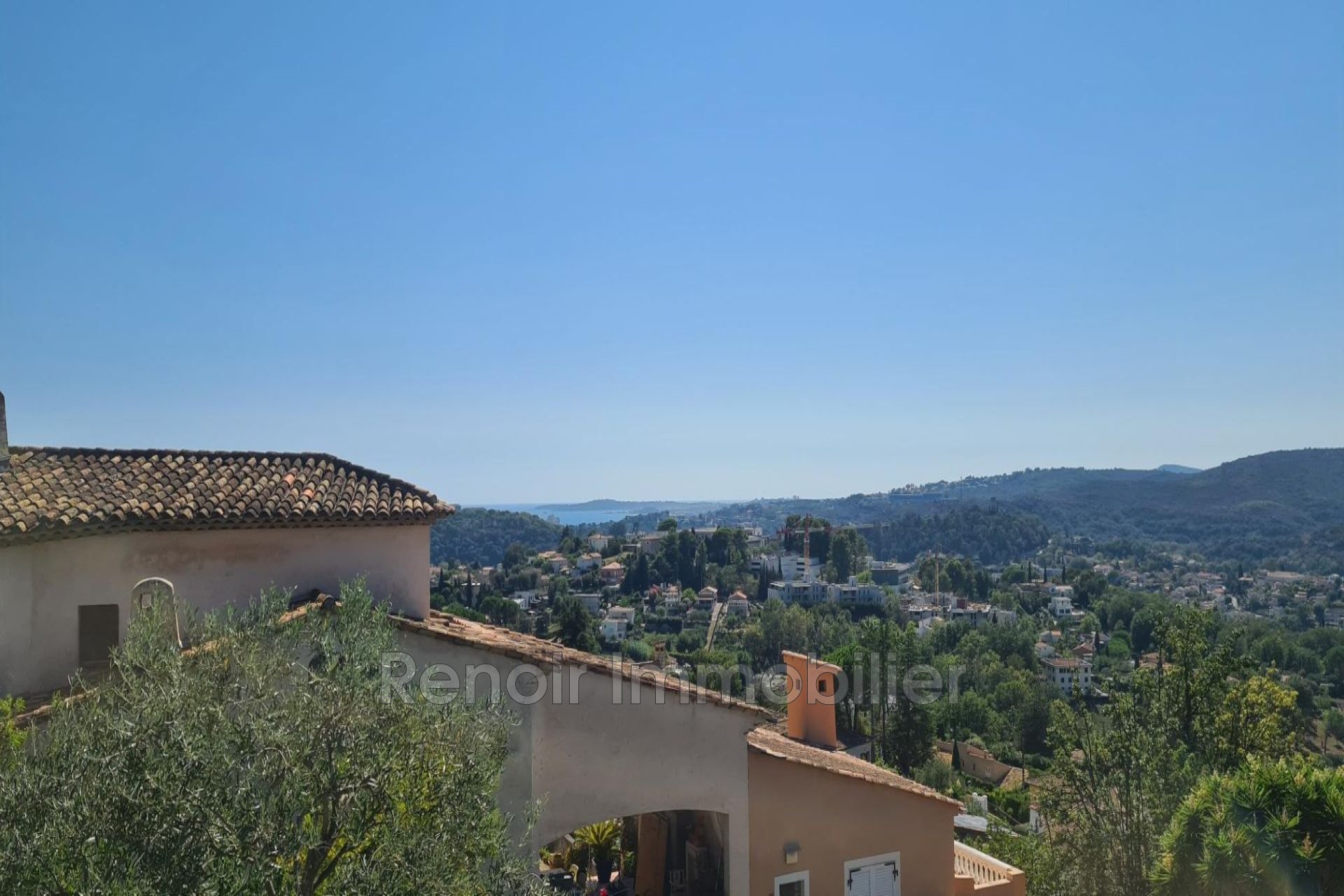 Location Maison à Cagnes-sur-Mer 5 pièces