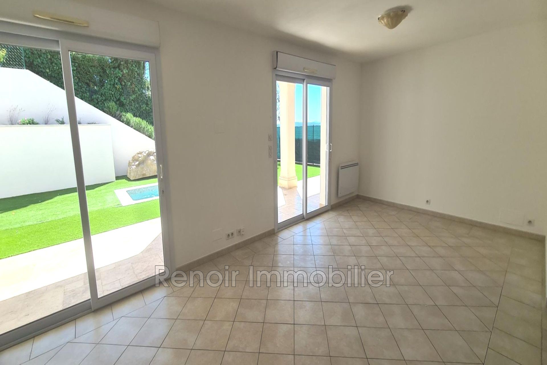 Location Maison à Cagnes-sur-Mer 5 pièces