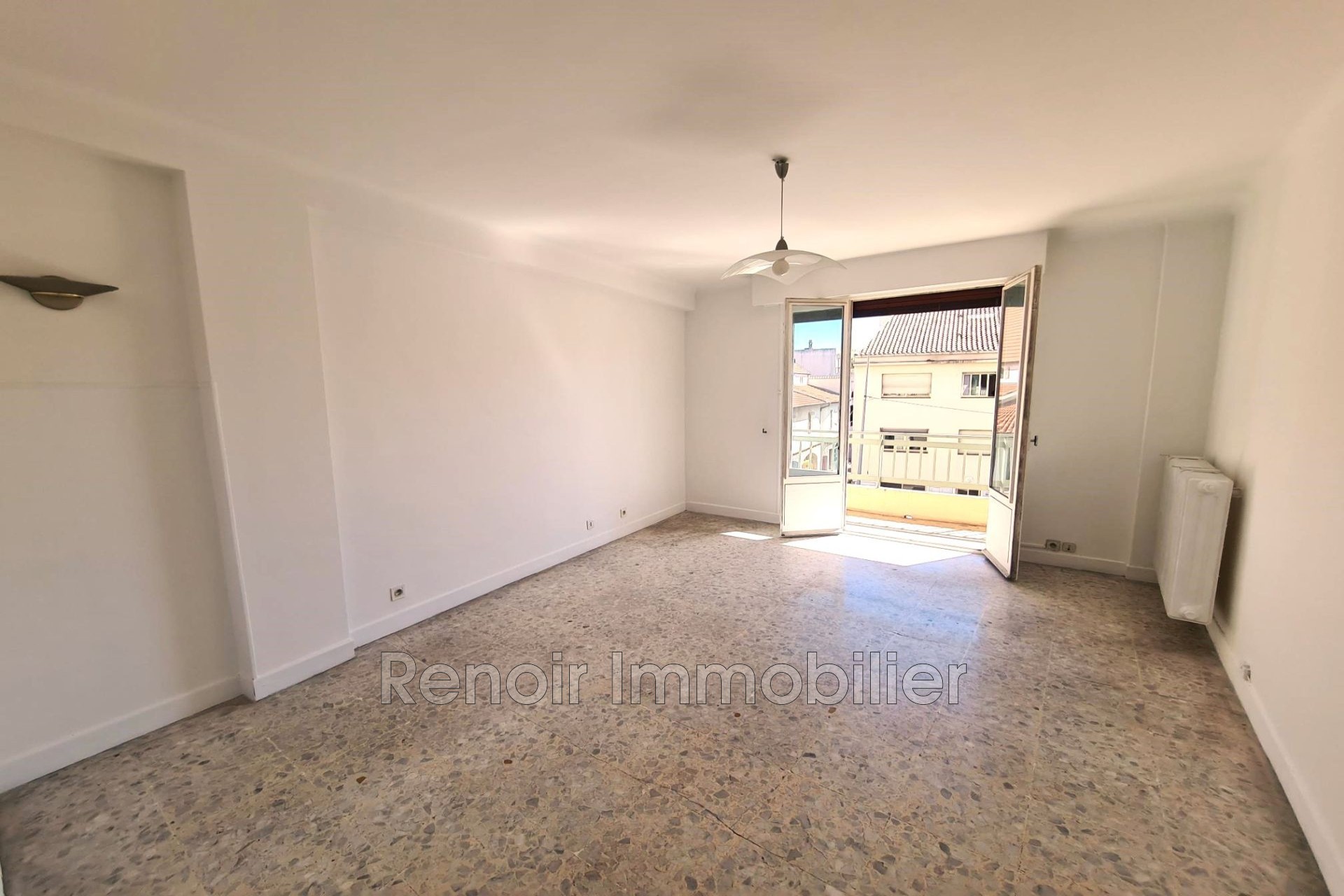 Location Appartement à Cagnes-sur-Mer 3 pièces