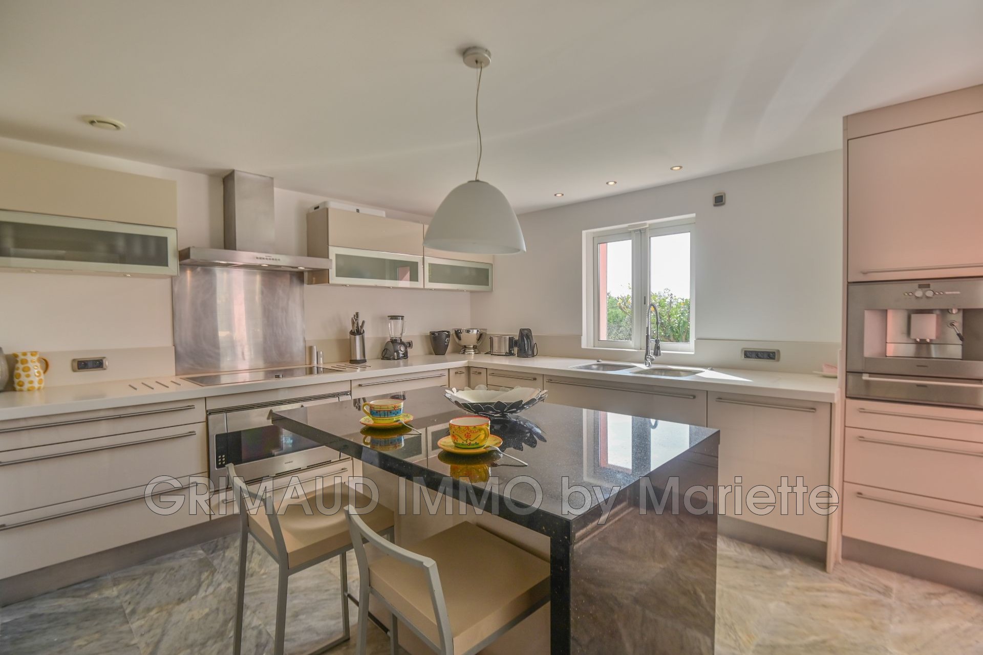 Vente Maison à Grimaud 7 pièces