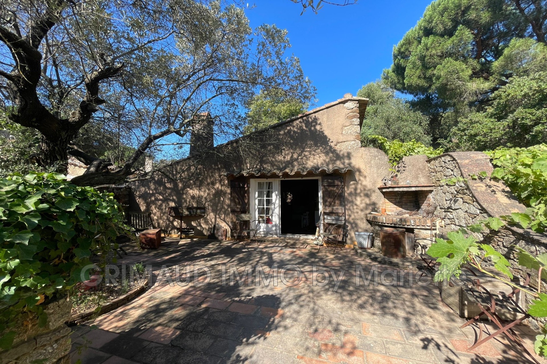 Vente Maison à la Garde-Freinet 0 pièce