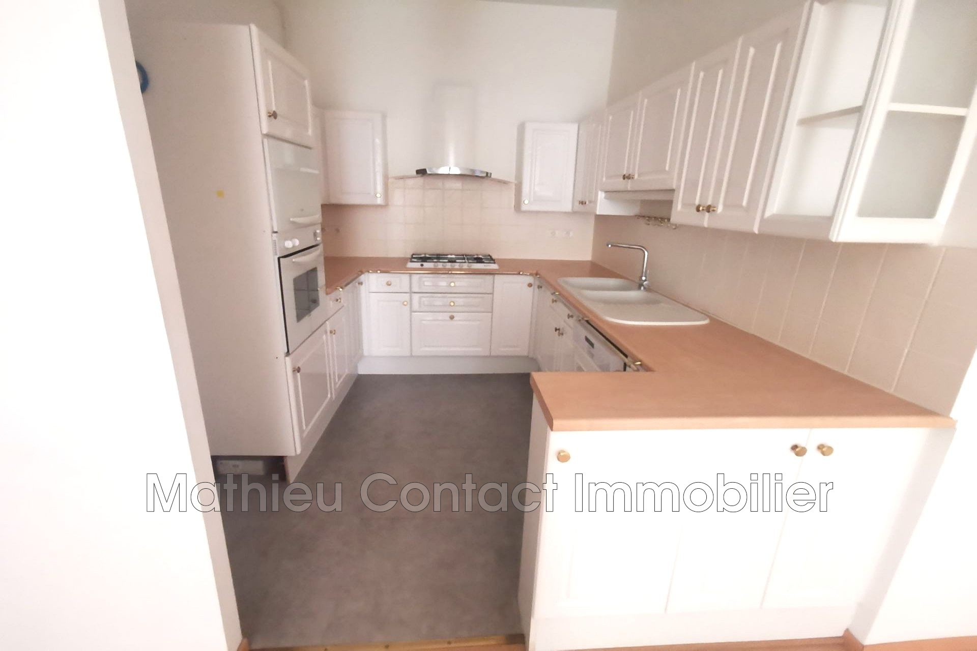 Location Appartement à Nîmes 5 pièces