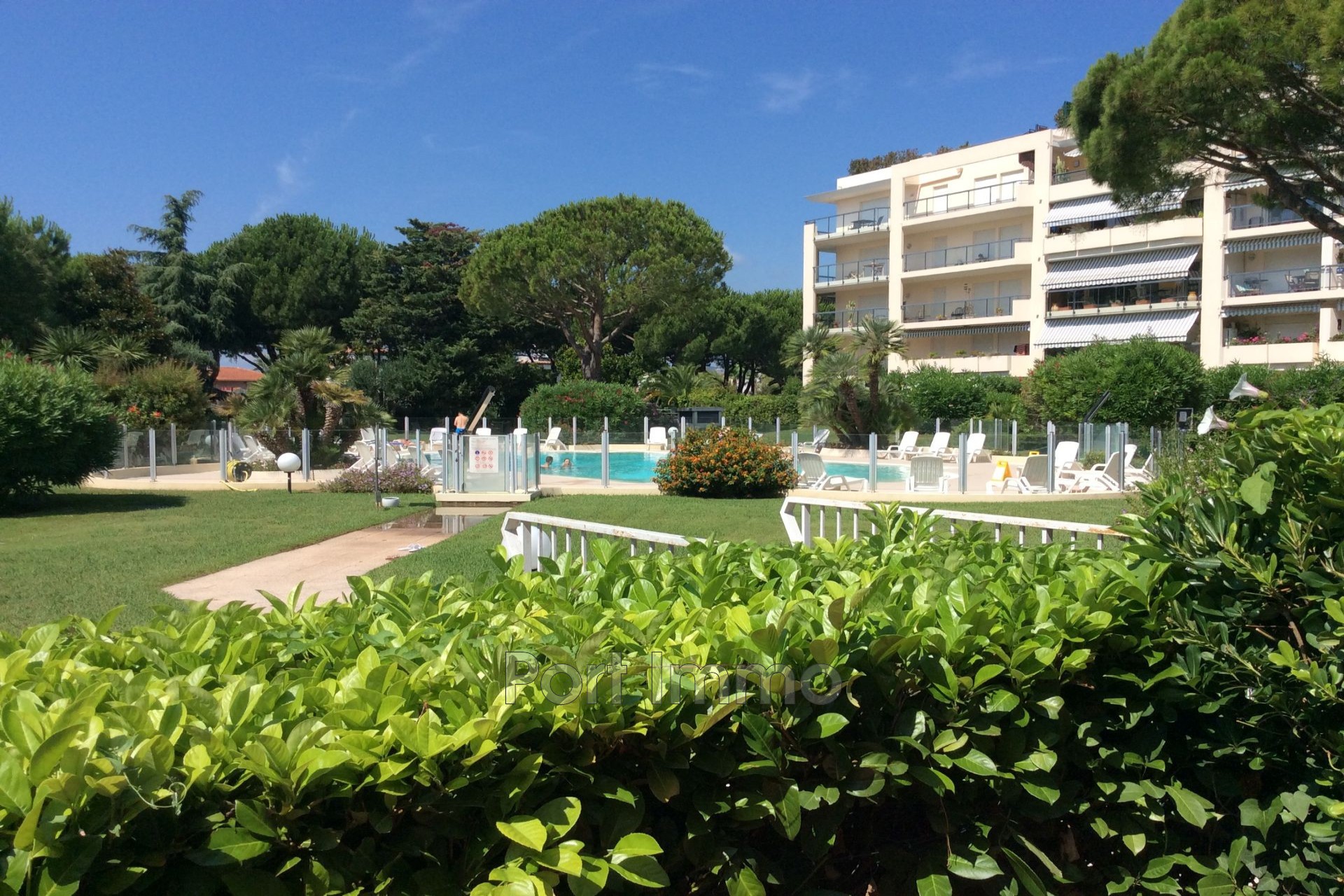 Location Appartement à Cagnes-sur-Mer 2 pièces