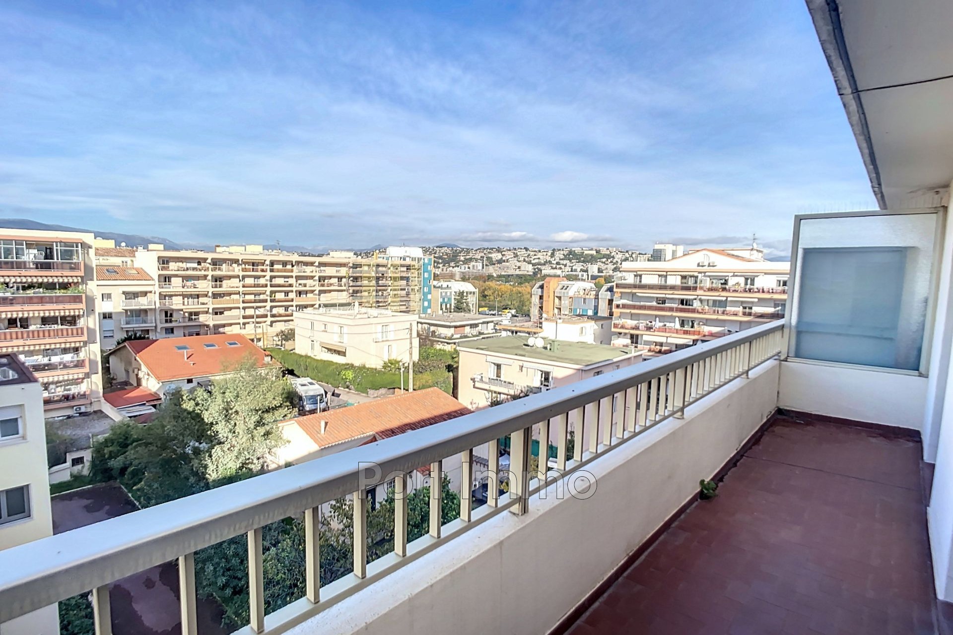 Vente Appartement à Saint-Laurent-du-Var 3 pièces