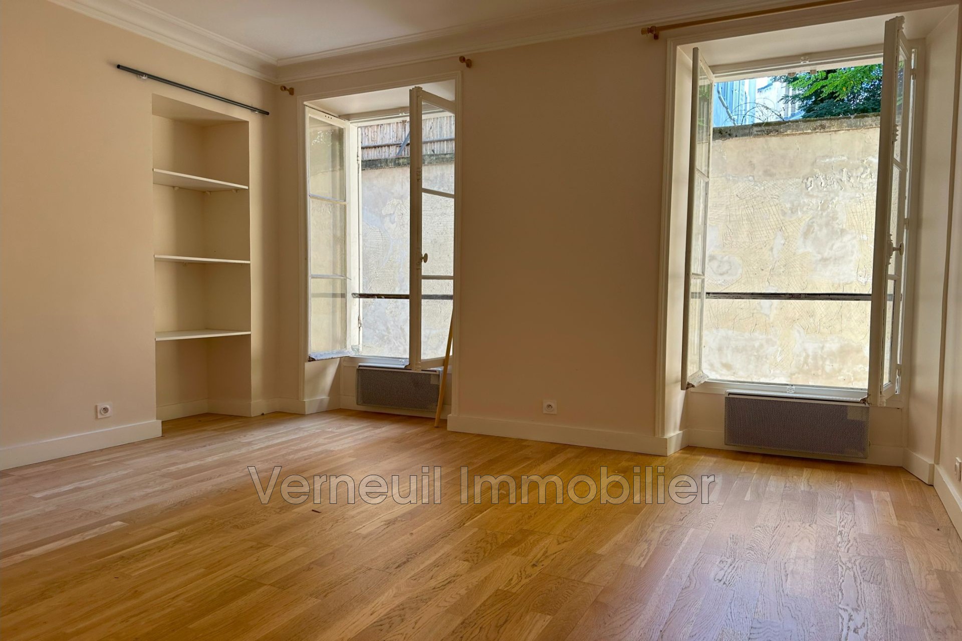 Location Appartement à Paris Palais-Bourbon 7e arrondissement 4 pièces