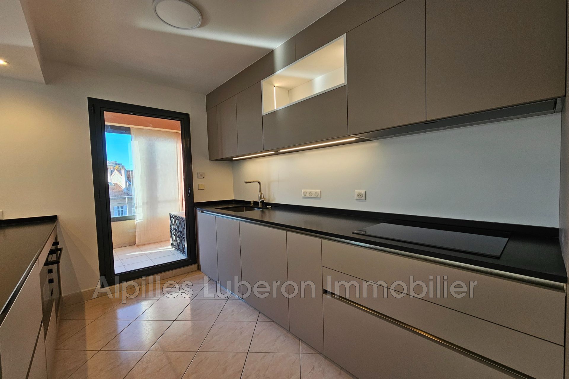 Vente Appartement à Aix-en-Provence 3 pièces