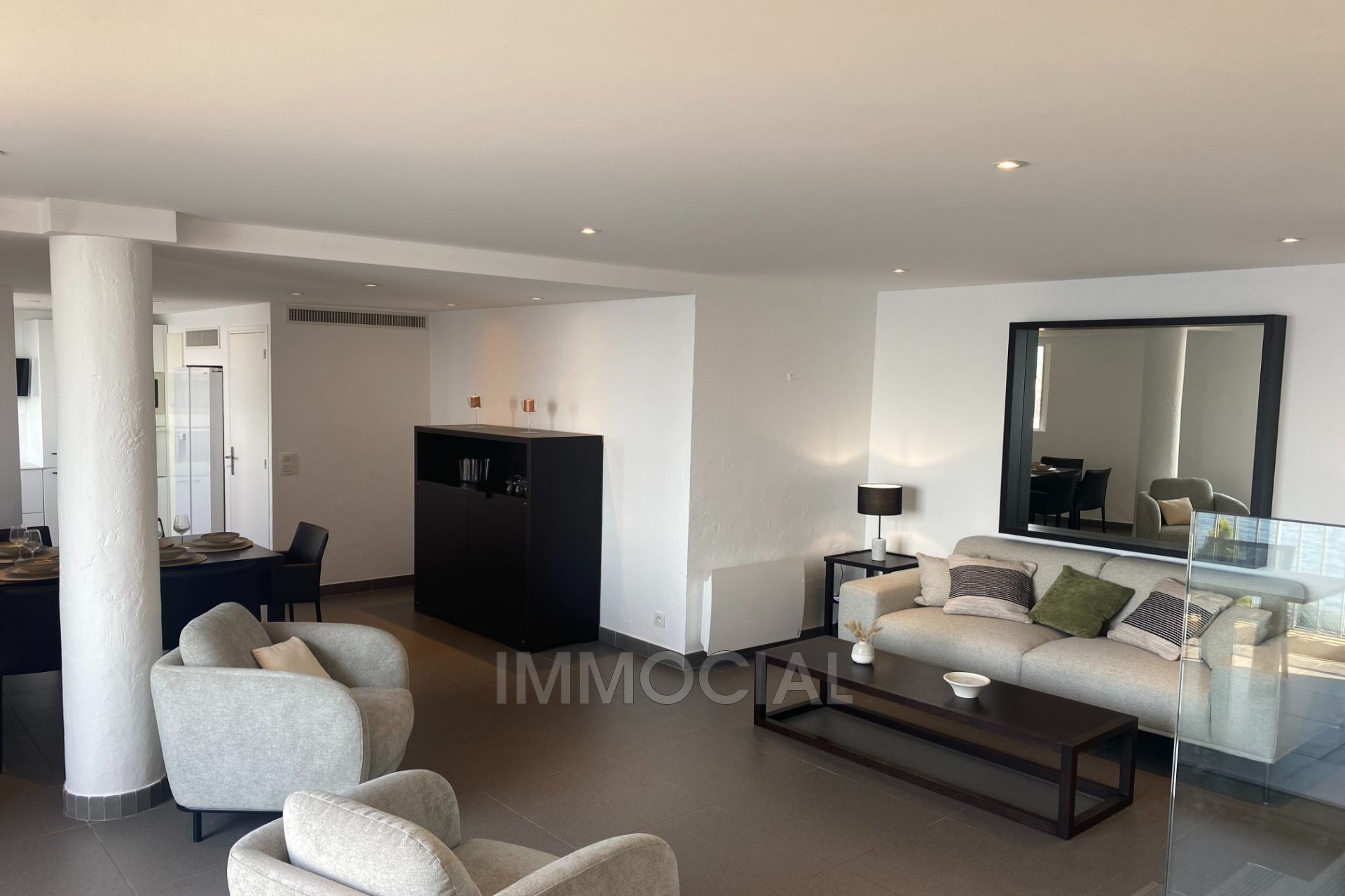 Location Appartement à Théoule-sur-Mer 5 pièces