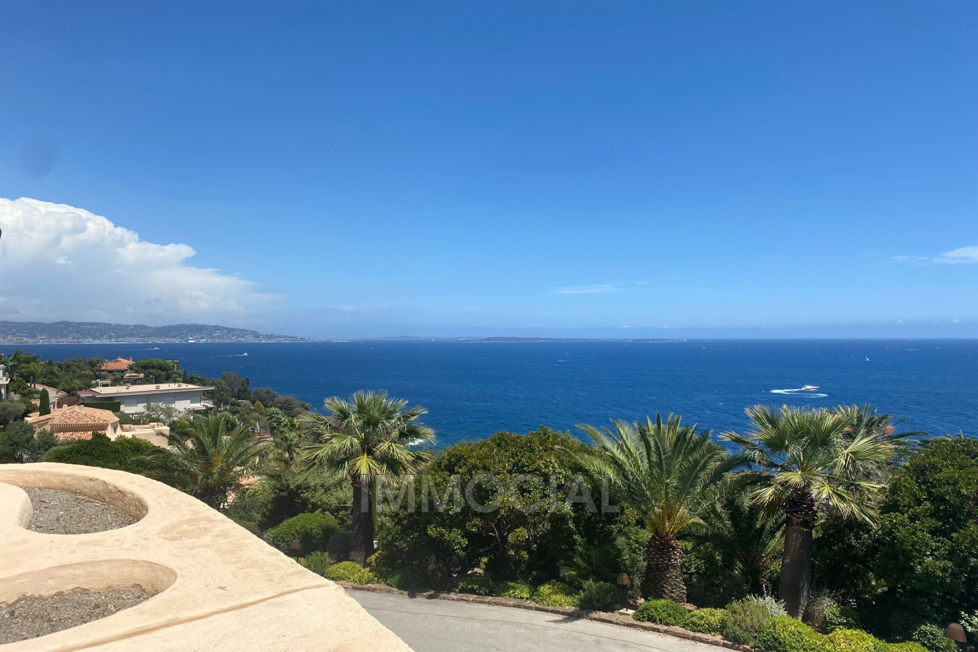 Location Appartement à Théoule-sur-Mer 2 pièces