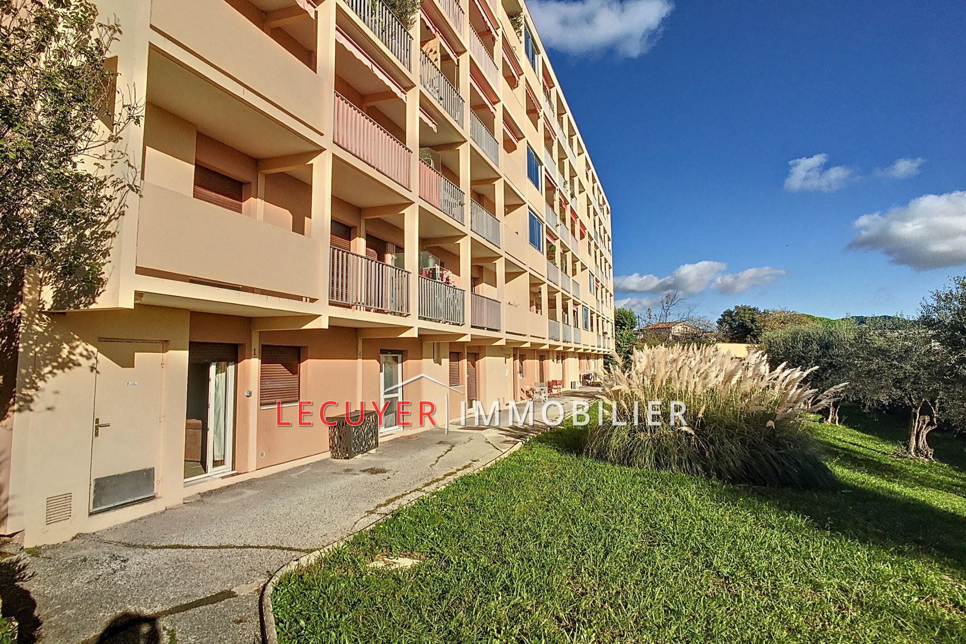 Location Appartement à Vallauris 1 pièce