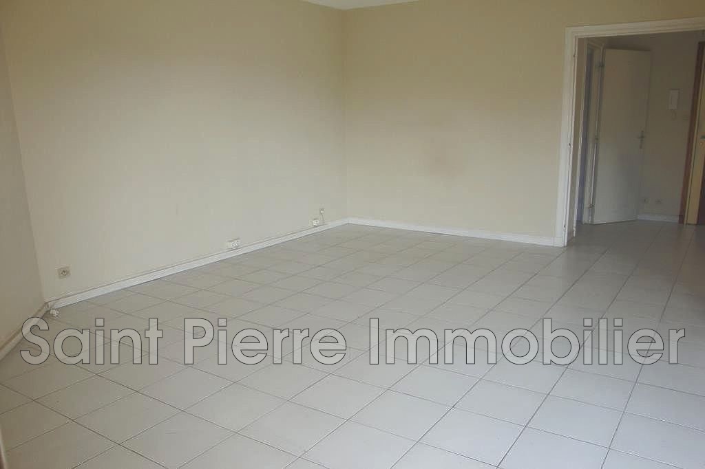 Location Appartement à Cagnes-sur-Mer 3 pièces