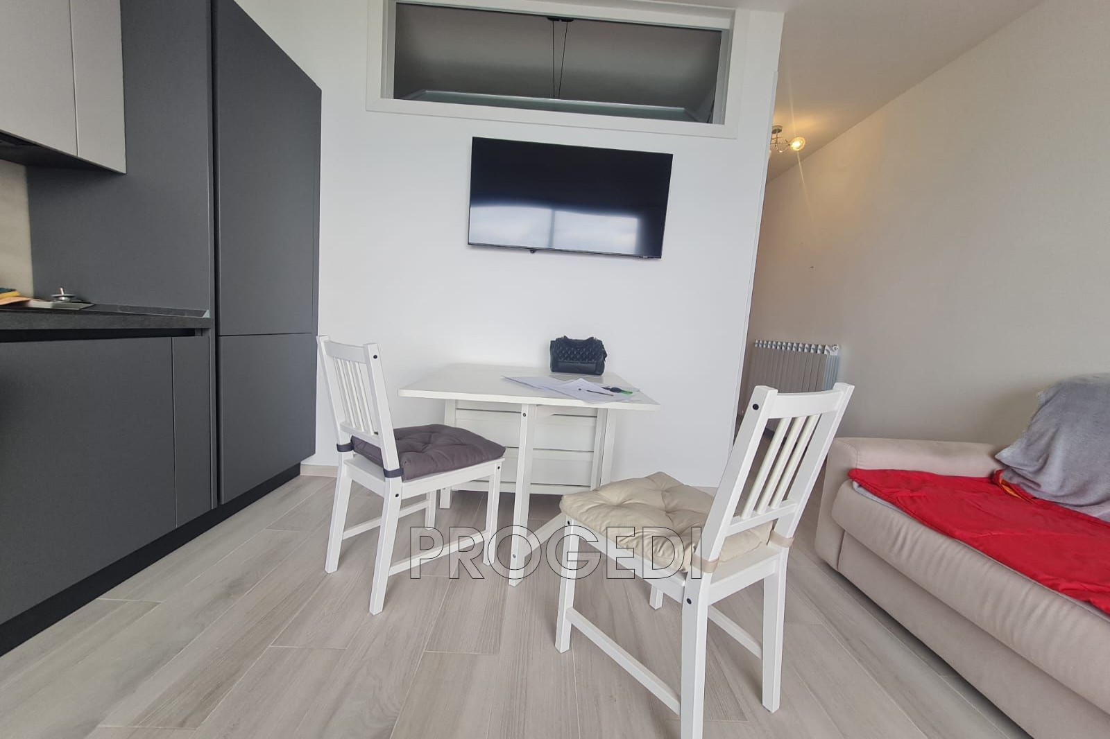 Location Appartement à Menton 1 pièce