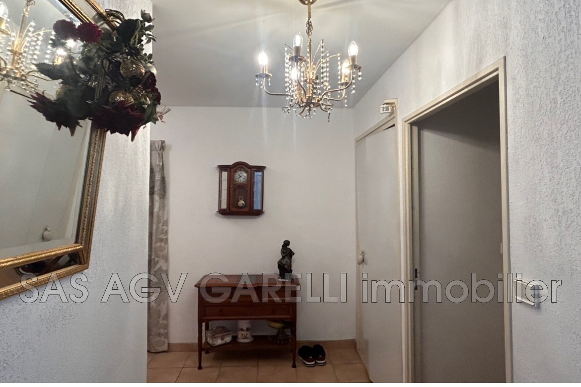 Location Appartement à Hyères 3 pièces