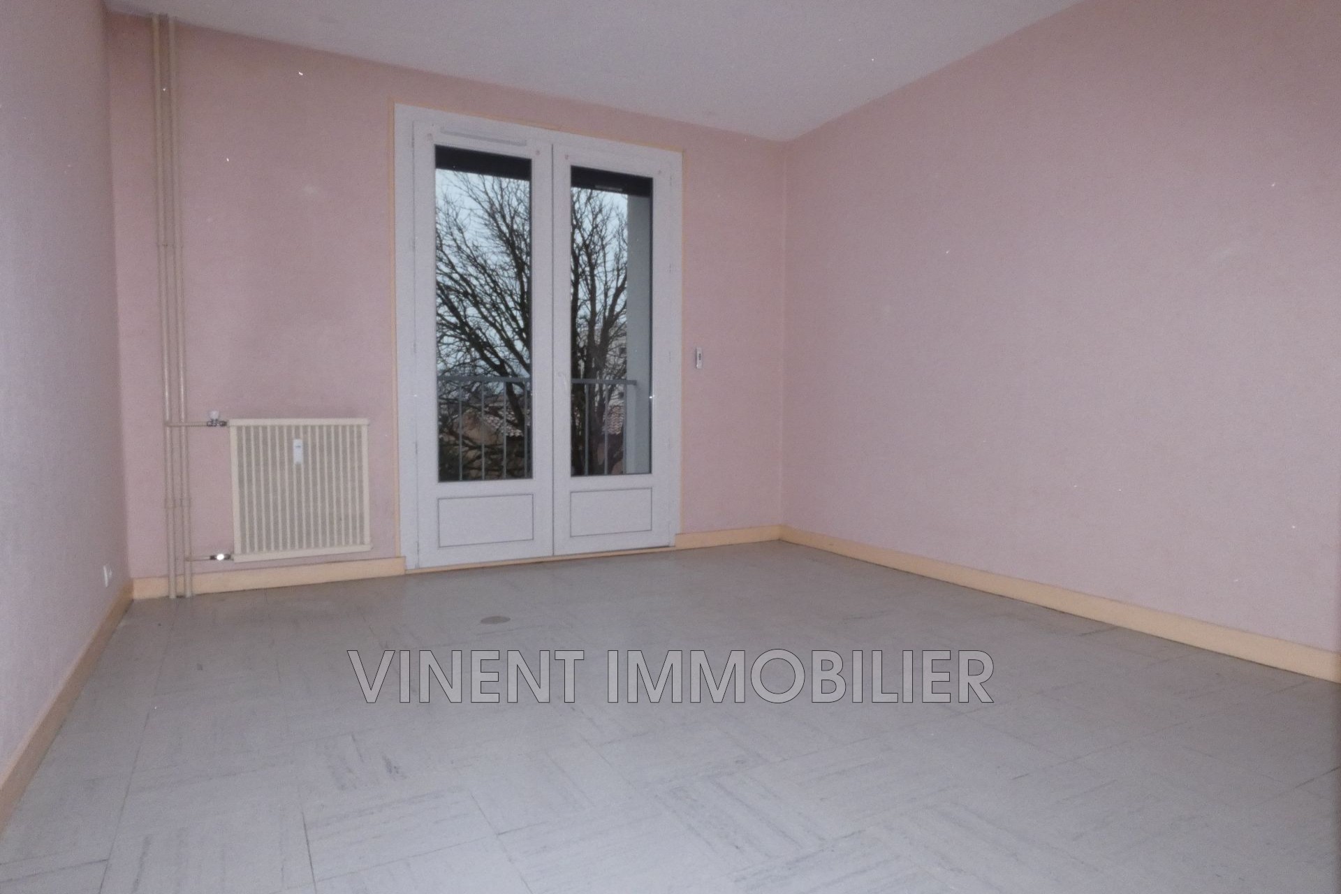 Location Appartement à Donzère 4 pièces