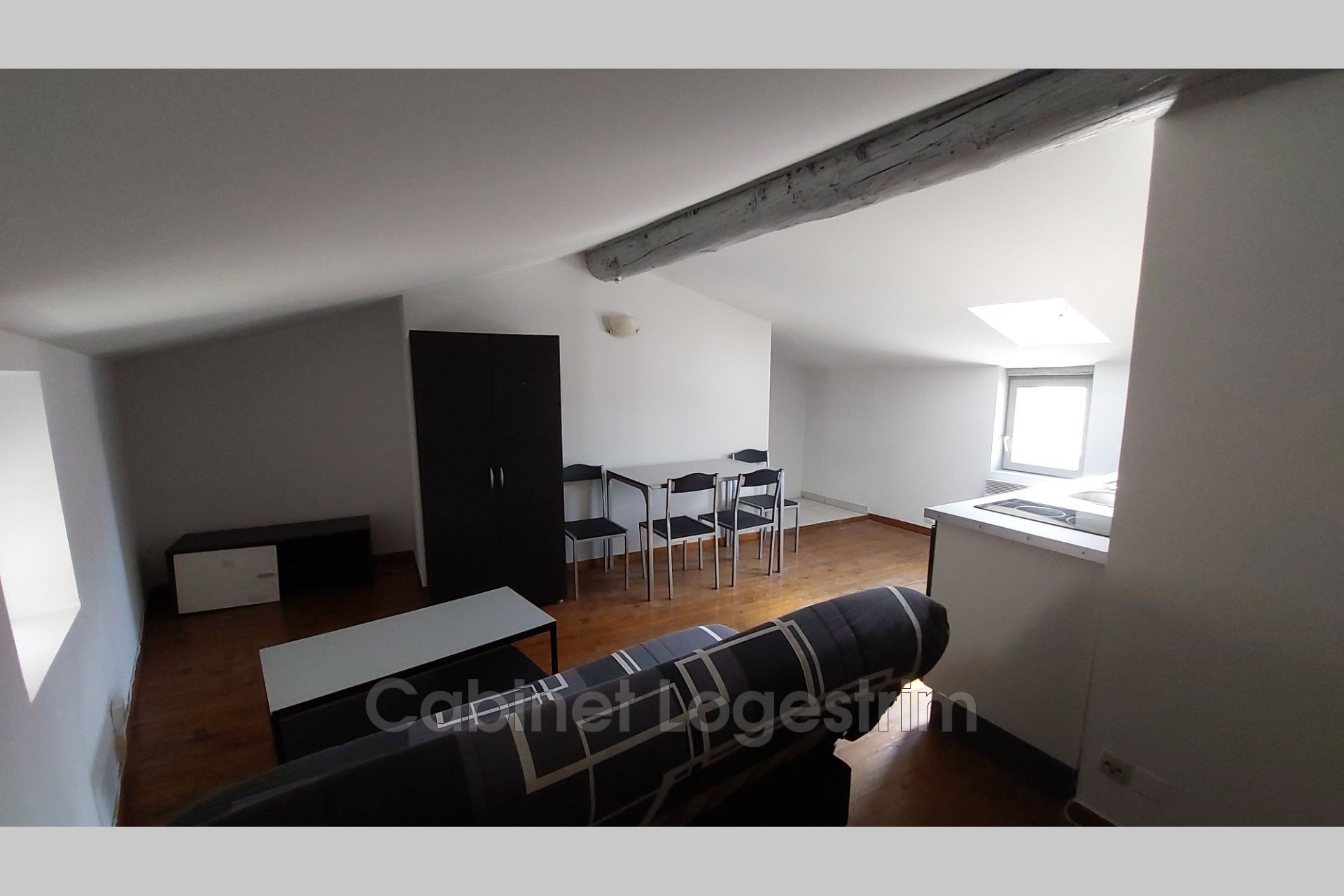 Vente Appartement à Milhaud 5 pièces