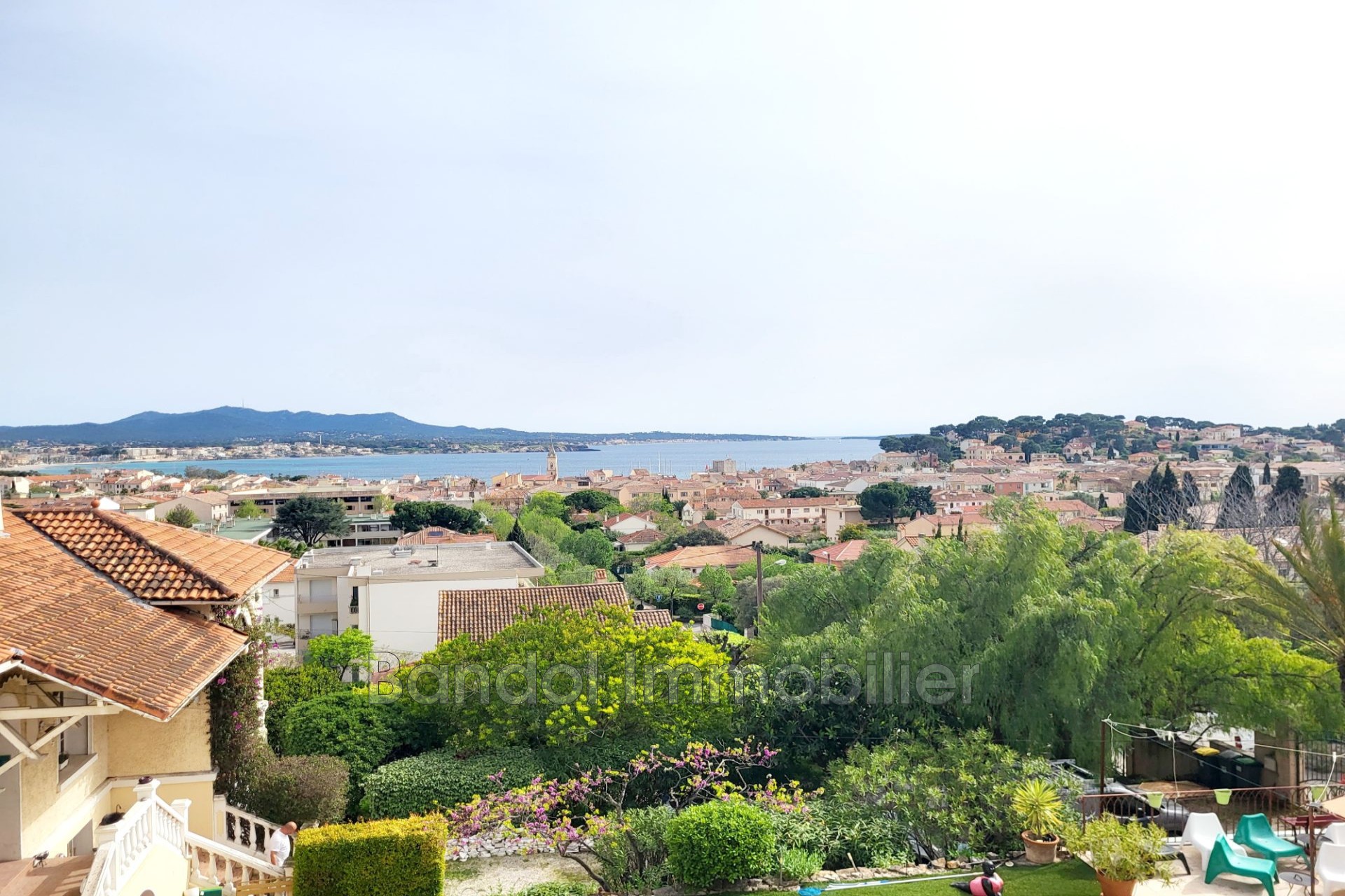 Vente Appartement à Sanary-sur-Mer 5 pièces