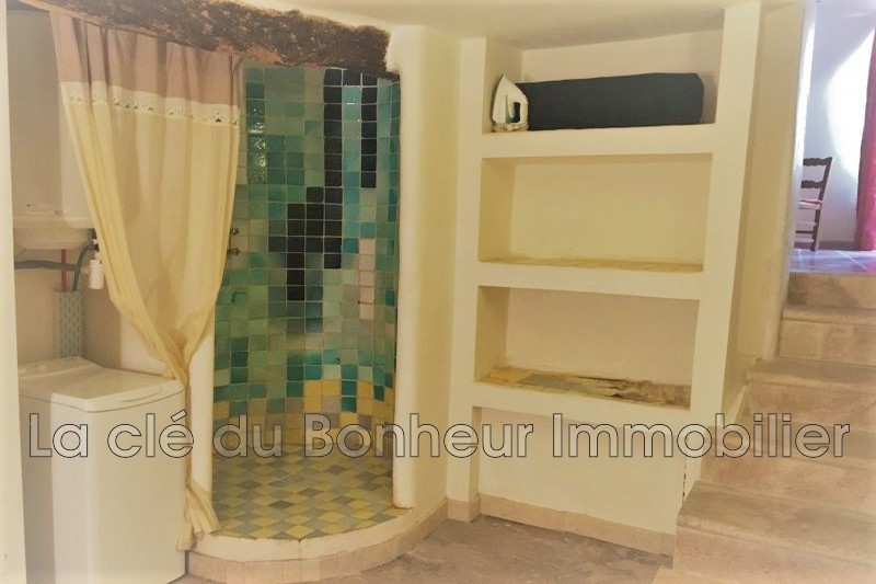 Location Appartement à Quinson 2 pièces