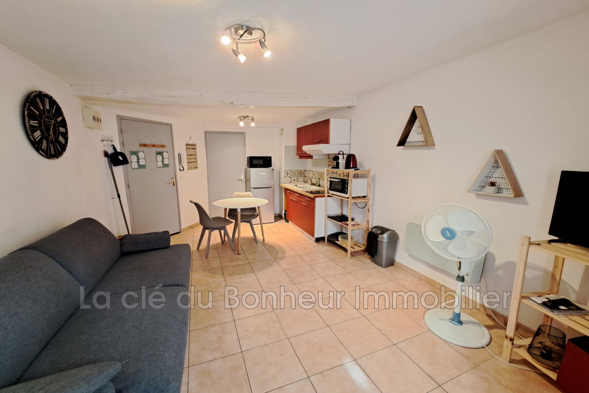 Location Appartement à Riez 1 pièce