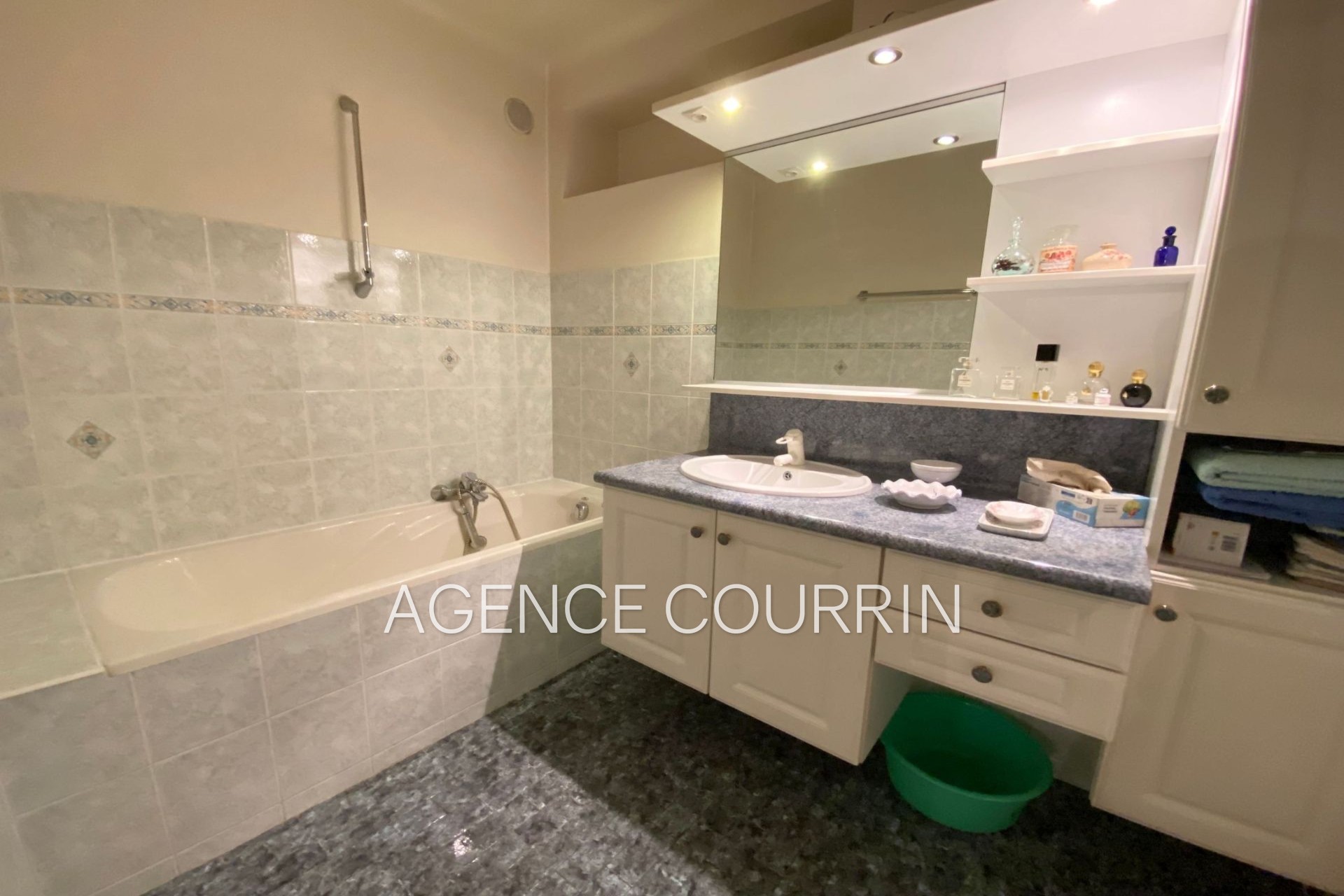 Vente Appartement à Grasse 6 pièces