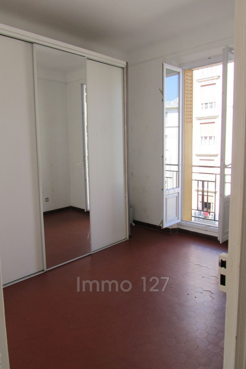 Vente Appartement à Marseille 4e arrondissement 3 pièces