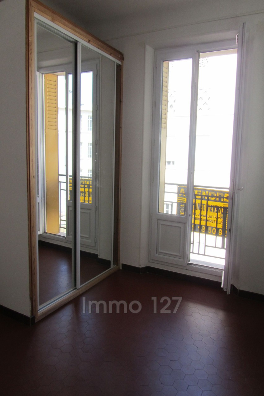 Vente Appartement à Marseille 4e arrondissement 3 pièces