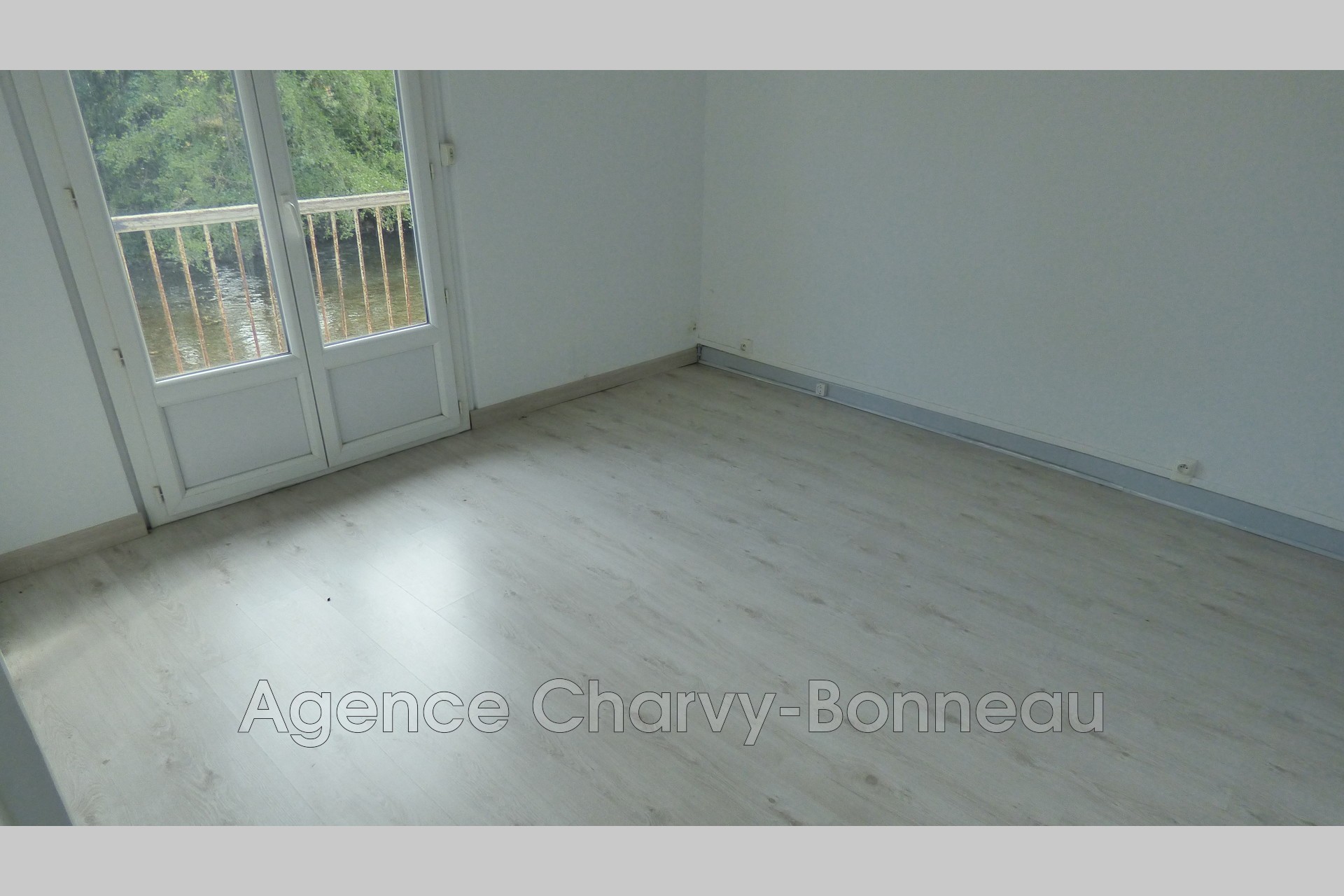 Vente Appartement à Saint-Girons 0 pièce