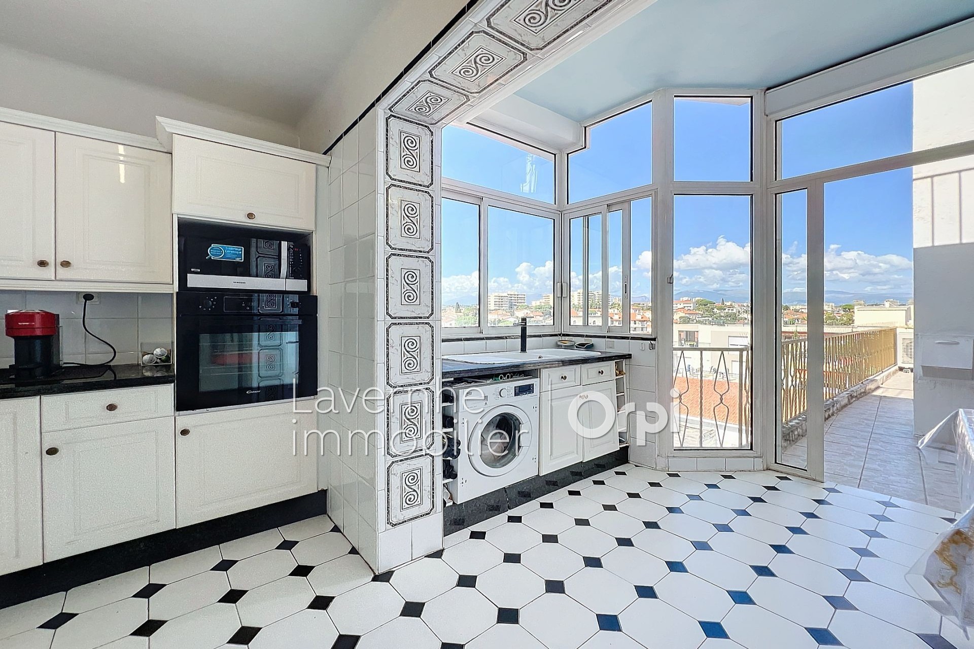 Vente Appartement à Antibes 5 pièces