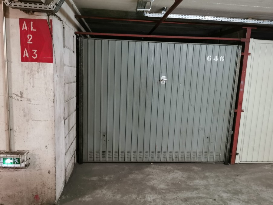 Vente Garage / Parking à Paris Buttes-Chaumont 19e arrondissement 0 pièce