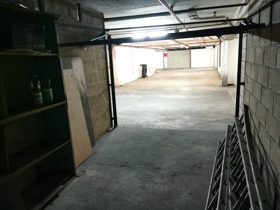 Vente Garage / Parking à Paris Buttes-Chaumont 19e arrondissement 0 pièce