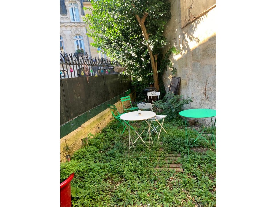 Vente Bureau / Commerce à Bordeaux 14 pièces