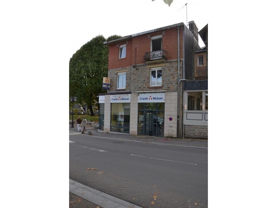 Vente Bureau / Commerce à Bagnoles-de-l'Orne 5 pièces