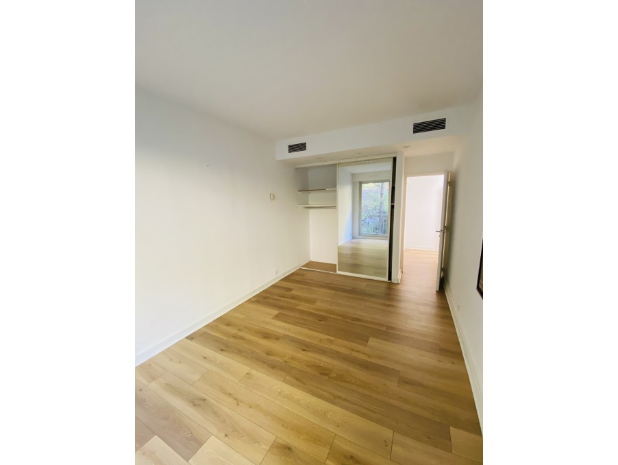 Vente Appartement à Marseille 8e arrondissement 3 pièces