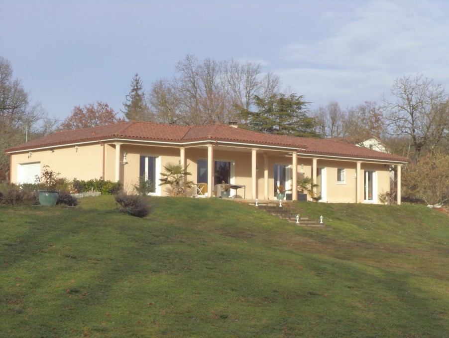 Vente Maison à Lissac-et-Mouret 6 pièces