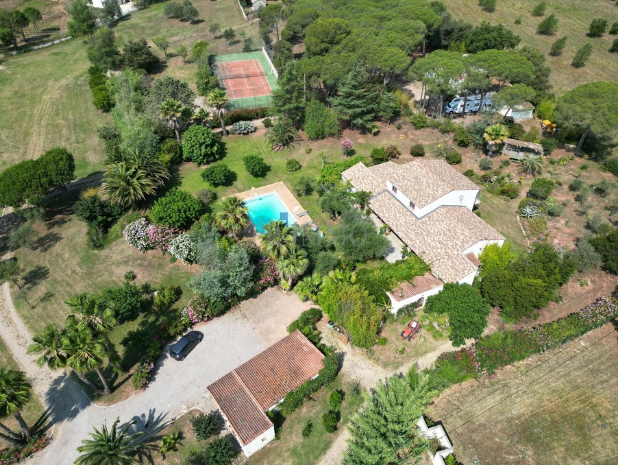 Vente Maison à Roquebrune-sur-Argens 7 pièces