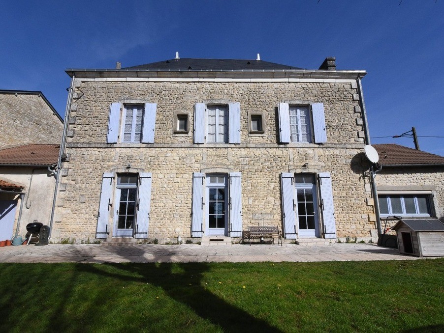 Vente Maison à Sauzé-Vaussais 7 pièces